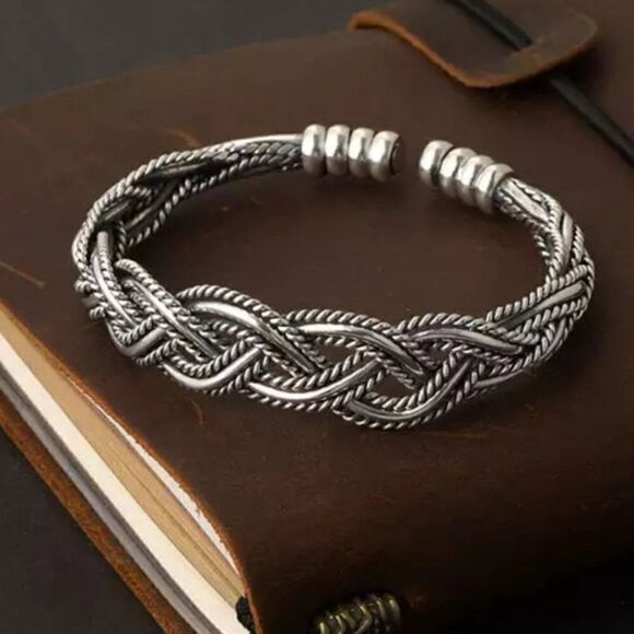 - #22 Retro Woven Silver Cuff Bracelet - Picture 5 of 6